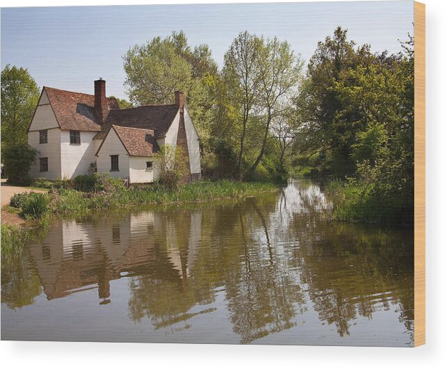 Flatford Wood Print featuring the photograph Constable country the hay wain by Ian Merton