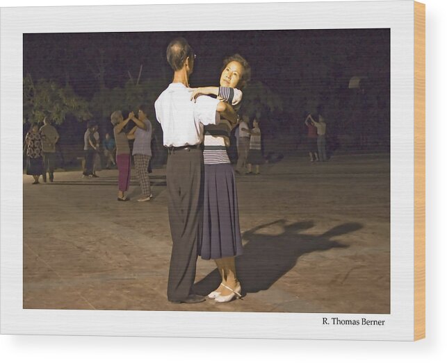 China Wood Print featuring the photograph Dancing Couple by R Thomas Berner