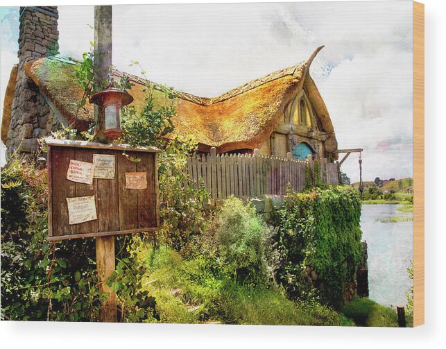 Hobbits Wood Print featuring the photograph Gathering Place by Kathryn McBride