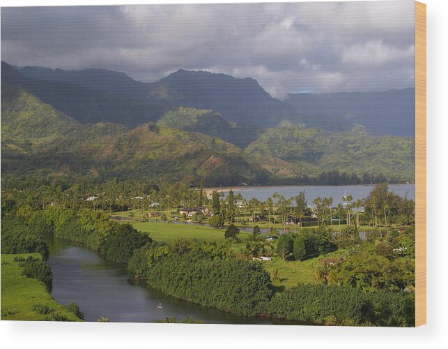 Kauai Wood Print featuring the photograph Hanalei Bay Morning by Robert Lozen
