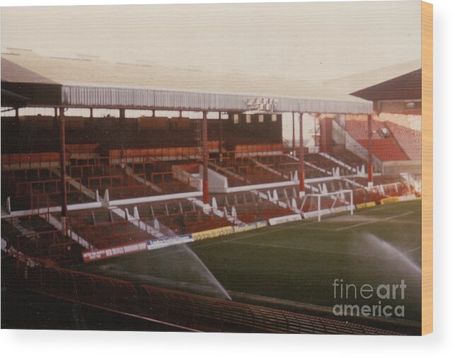  Wood Print featuring the photograph Manchester United - Old Trafford - Stretford End 1 - 1974 by Legendary Football Grounds