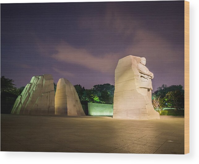D.c. Wood Print featuring the photograph Martin Luther King Jr. Memorial by Chris Bordeleau
