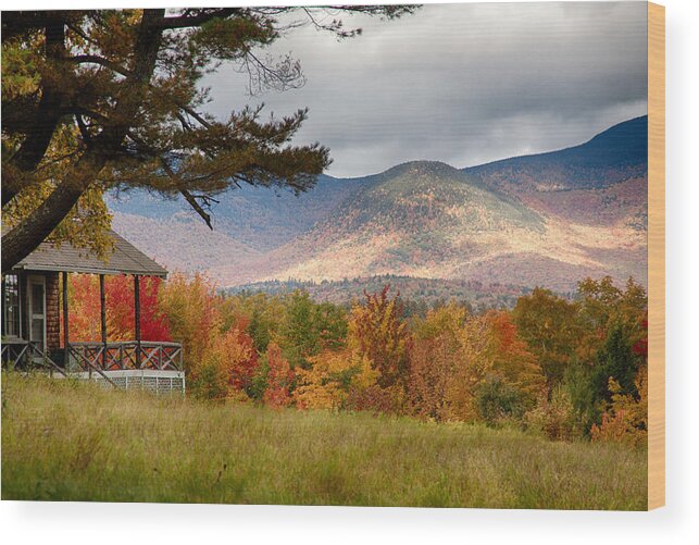 Chocorua New Hampshire Wood Print featuring the photograph Sandwich mountain range by Jeff Folger