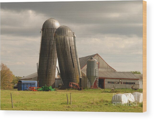 Farm Wood Print featuring the photograph Storm at the Farm by Alana Ranney