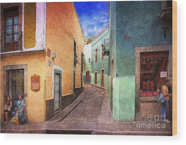 John+kolenberg Wood Print featuring the photograph Street In Guanajuato by John Kolenberg