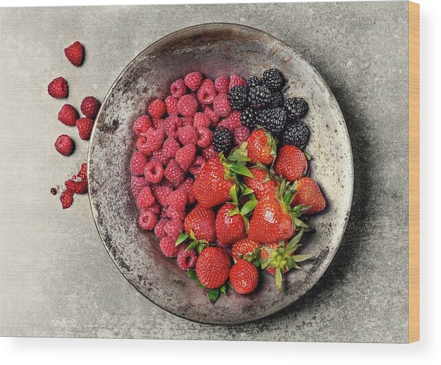 Large Group Of Objects Wood Print featuring the photograph Berries by Claudia Totir