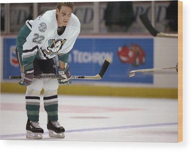 Anaheim Mighty Ducks Wood Print featuring the photograph Ken Baumgartner by Elsa