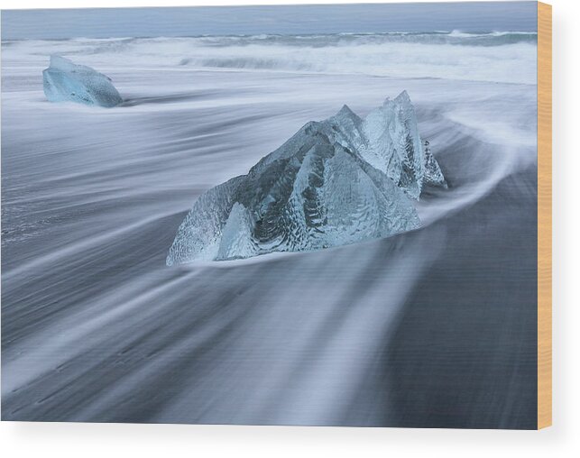 Iceland Wood Print featuring the photograph Ornate Ice by Rob Davies