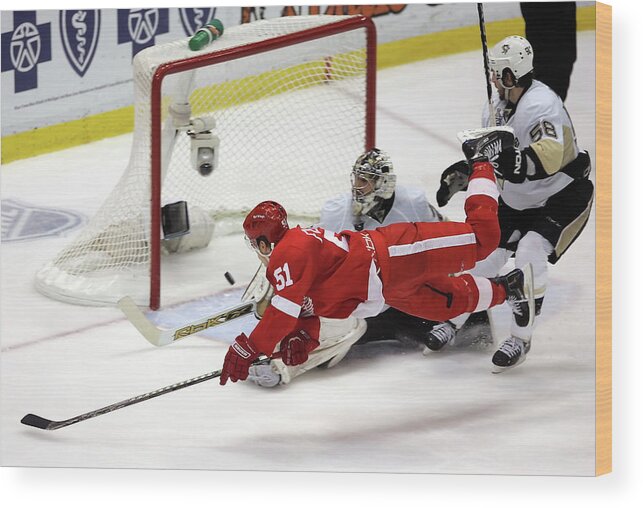 Game Two Wood Print featuring the photograph Pittsburgh Penguins V Detroit Red Wings by Bruce Bennett