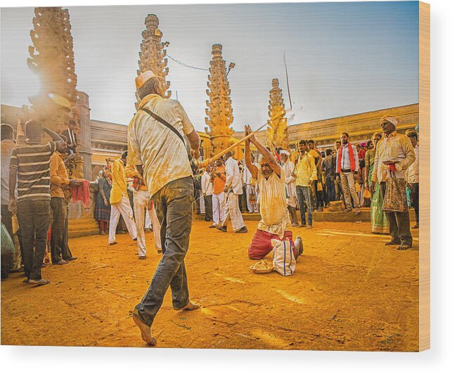 Rope Wood Print featuring the photograph Rope Game by Nilendu Banerjee