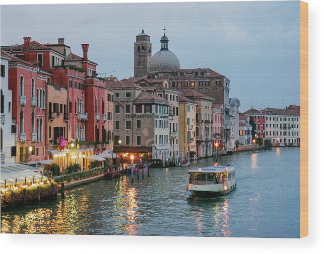 2007 Wood Print featuring the photograph Venice Grand Canal At Dusk by Enzo Figueres