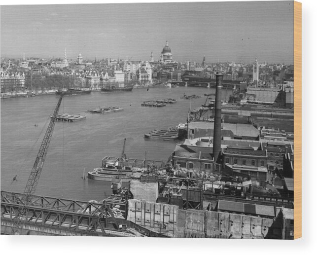 1930-1939 Wood Print featuring the photograph View From Waterloo by General Photographic Agency