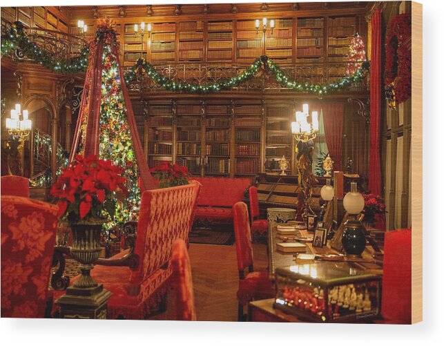 Diane Lindon Coy Wood Print featuring the photograph Christmas at Biltmore Four by Diane Lindon Coy