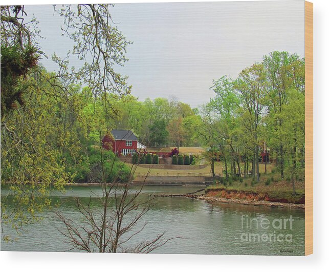 Prints Of The Tennessee River Wood Print featuring the photograph Country Living on the Tennessee River by Roberta Byram