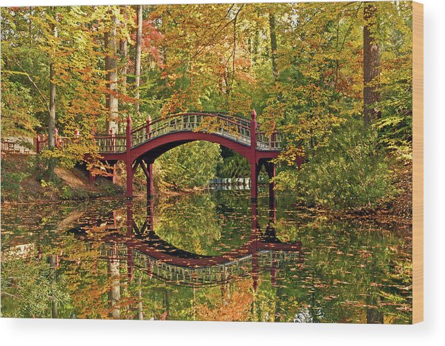 William & Mary Wood Print featuring the photograph Fall Reflections at Crim Dell by Jerry Gammon