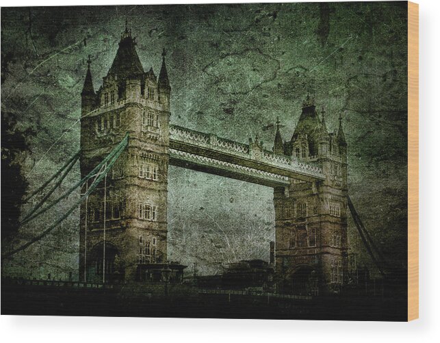 Tower Wood Print featuring the photograph Former Sanctions by Andrew Paranavitana