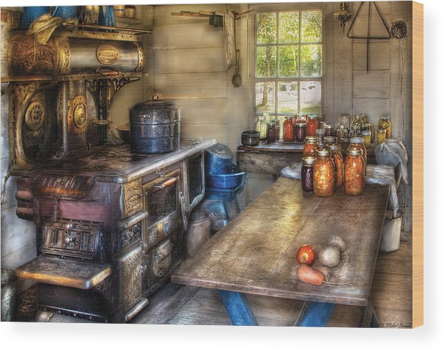 Kitchen Wood Print featuring the photograph Kitchen - Home Country Kitchen by Mike Savad