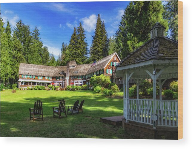 Lodge At Lake Quinault Wood Print featuring the photograph Lodge at Lake Quinault by Carolyn Derstine