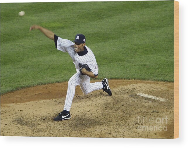 People Wood Print featuring the photograph Mariano Rivera by Doug Pensinger