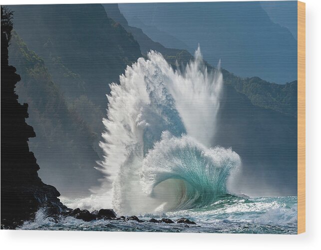 Kauai Wood Print featuring the photograph North Shore Big Surf by Doug Davidson