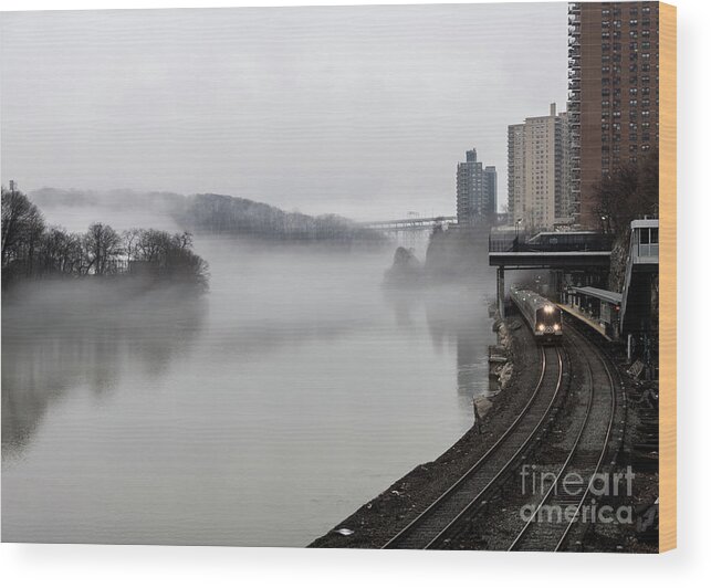 Inwood Wood Print featuring the photograph Spuyten Duyvil with Fog by Cole Thompson