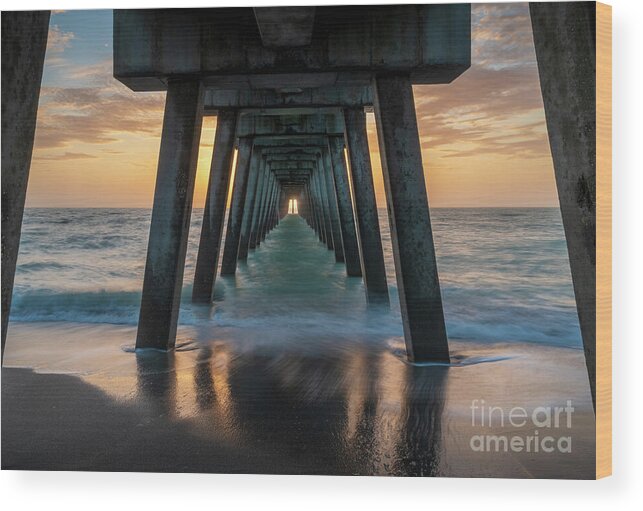 Caspersen Beach Wood Print featuring the photograph Sun Centered Under Venice Fishing Pier, Florida by Liesl Walsh