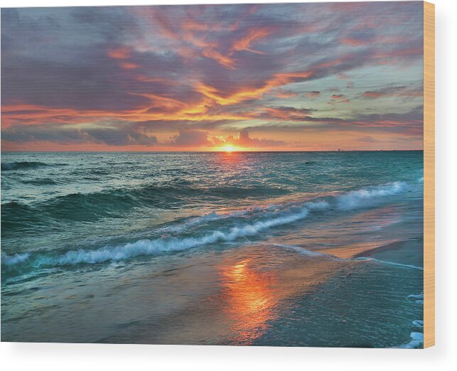 00546381 Wood Print featuring the photograph Sunset, Gulf Islands Nat'l Seashore by Tim Fitzharris