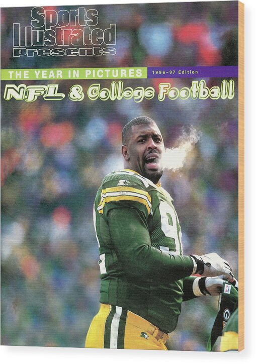 Green Bay Wood Print featuring the photograph Green Bay Packers Reggie White, 1997 Nfc Championship Sports Illustrated Cover by Sports Illustrated