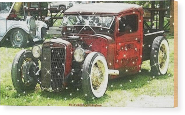 Antique Car Show Miltonvale Kansas Wood Print featuring the painting GM ROOS Antique Automobile by PainterArtist FIN