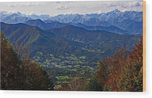 Pyrenees Wood Print featuring the photograph Pyrenean View by John Topman