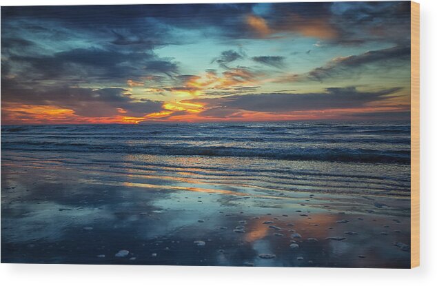 Sunrise Wood Print featuring the photograph Vibrant Sunrise by Sharon Jones