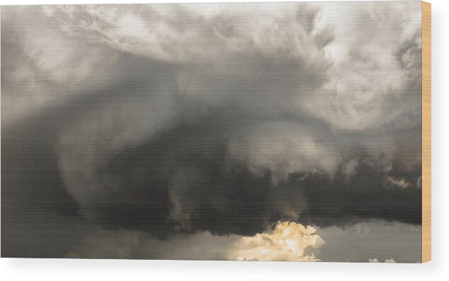 Tornado Wood Print featuring the photograph Rotating Wall Cloud by Paul Brooks