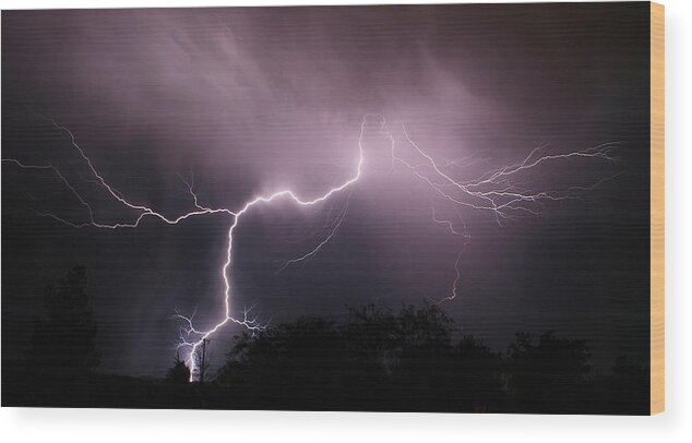 Lightning Wood Print featuring the photograph Fingers of God #1 by Gary Kaylor