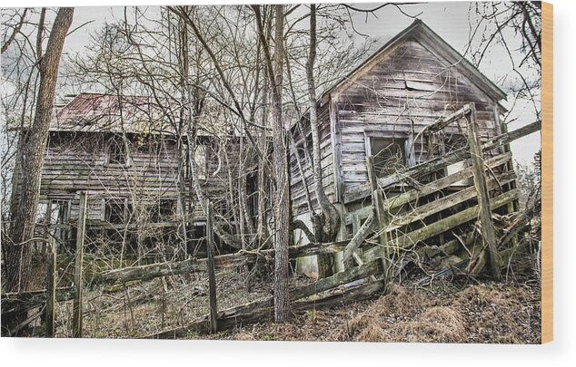 Barn Wood Print featuring the photograph Forgotten Barn by Cynthia Wolfe