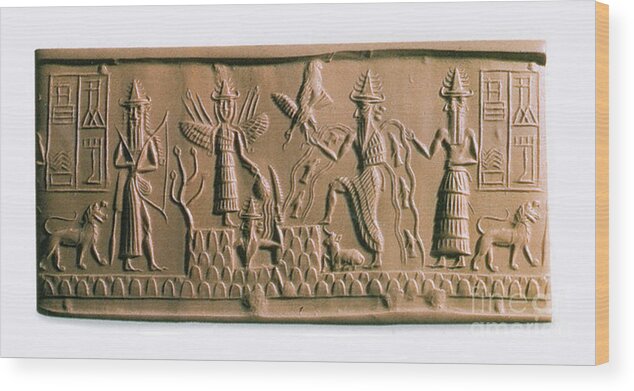 History Wood Print featuring the photograph Mesopotamian Gods by Photo Researchers