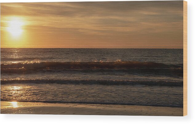Sunrise Wood Print featuring the photograph Morning Waves on Hilton Head No. 0379 by Dennis Schmidt