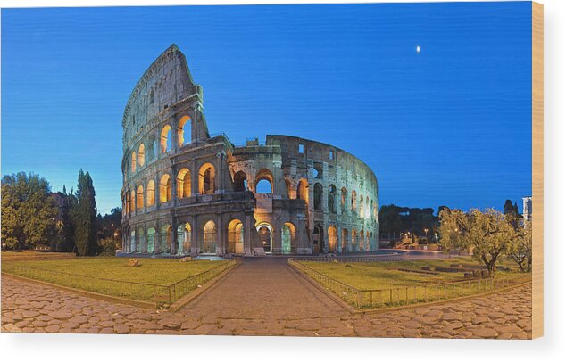 Arch Wood Print featuring the photograph Rome Coliseum Ancient Roman by Fotovoyager