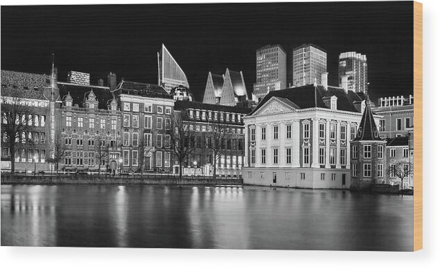 The Hague Wood Print featuring the photograph The Hague Skyline and Mauritshuis at Night by Barry O Carroll