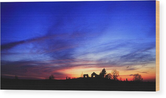 Kentucky Wood Print featuring the photograph Country Sunset by Wendell Thompson