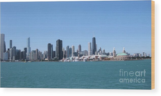 Chicago Wood Print featuring the photograph Chicago Skyline by Sonia Flores Ruiz