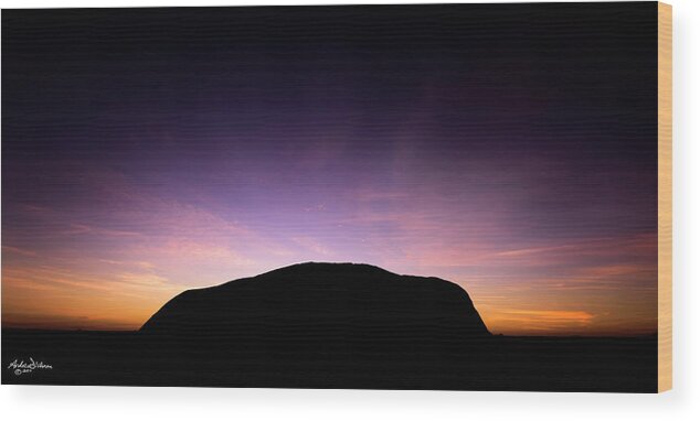 Uluru Wood Print featuring the photograph D A W N I N G by Andrew Dickman