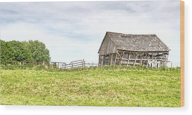 Barn Wood Print featuring the photograph Leaning Iowa Barn by Scott Hansen