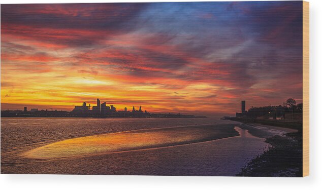 England Wood Print featuring the photograph Mersey Sunrise by Peter OReilly