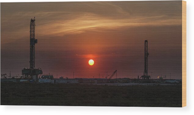 Blackgold Wood Print featuring the photograph Today's Competition by Jonas Wingfield