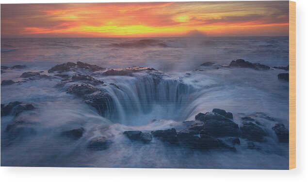 Seascape Wood Print featuring the photograph Ocean Pit by Andy Wu