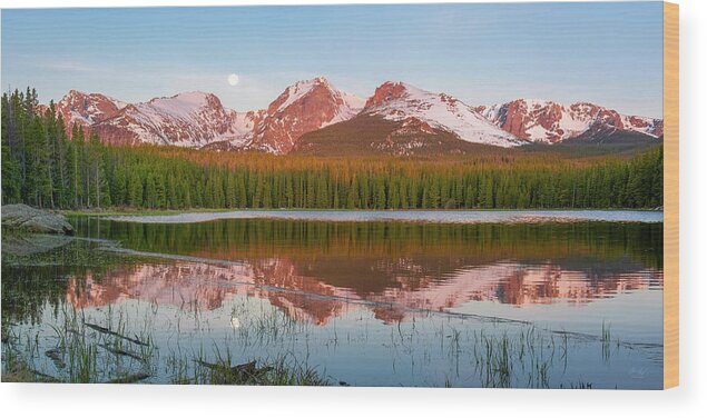 Bierstadt Wood Print featuring the photograph Bierstadt Lake Sunrise - Rocky Mountain National Park by Aaron Spong