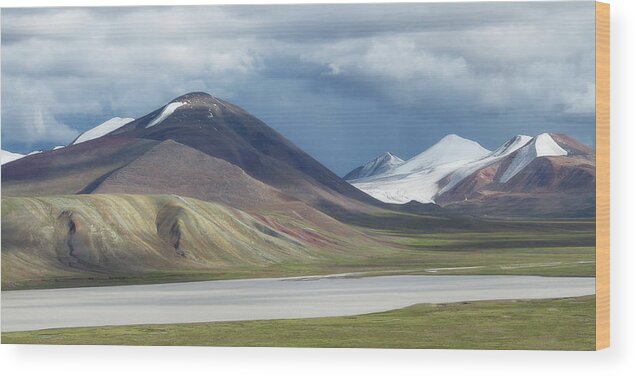 China Wood Print featuring the photograph Colors of Tibet by Murray Rudd