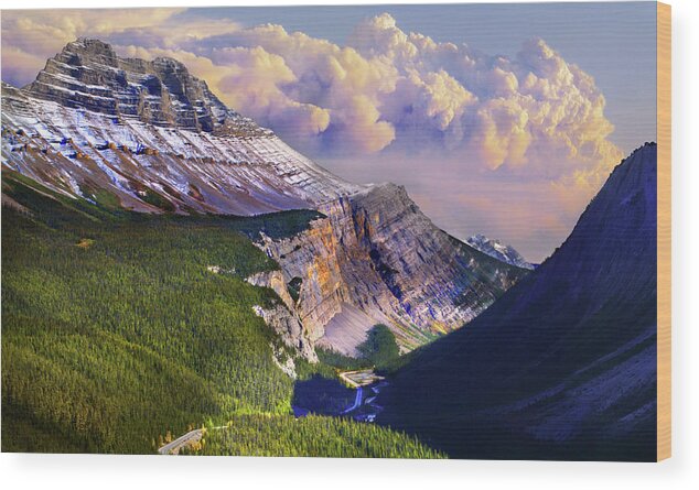  Wood Print featuring the photograph Big Bend by John Poon