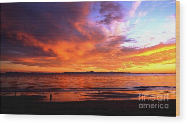 Sunset Wood Print featuring the photograph Sunset Glow by Sue Halstenberg