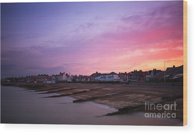 Suffolk Wood Print featuring the photograph Suffolk Sunset #1 by Andrew Michael
